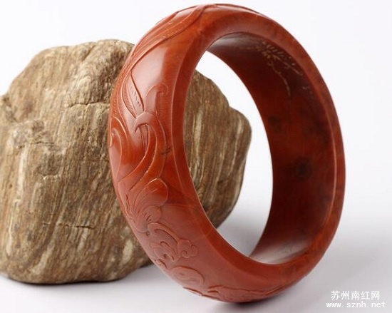 挑选南红玛瑙手镯尺寸大小很重要! 挑选南红玛瑙手镯尺寸大小很重要!