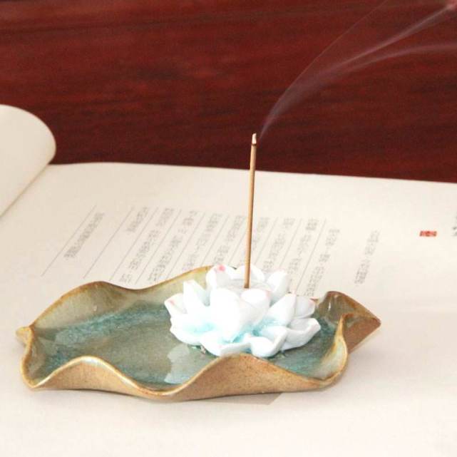 点燃沉香的功效与作用 点燃沉香有什么功效与作用 点燃沉香的功效与作用 点燃沉香有什么功效与作用