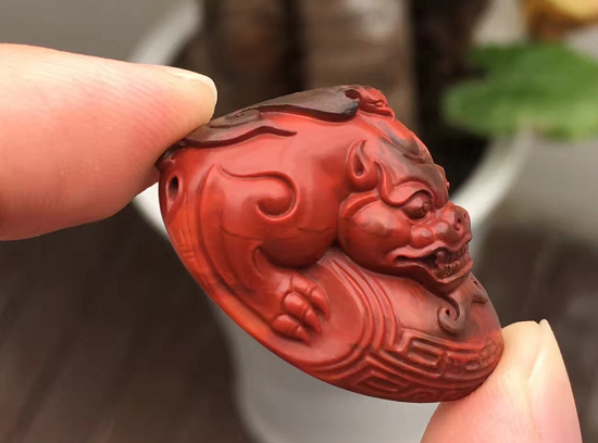 碰见南红包浆料不会挑?三大技巧帮你把好货找出来! 碰见南红包浆料不会挑?三大技巧帮你把好货找出来!