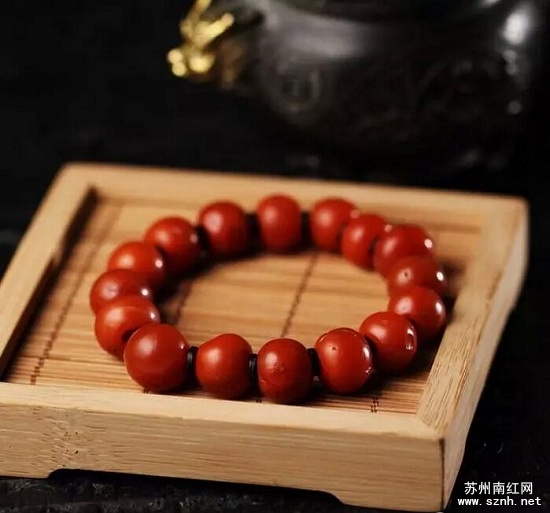 南红新手如何挑选上品手串?戳进来 南红新手如何挑选上品手串?戳进来